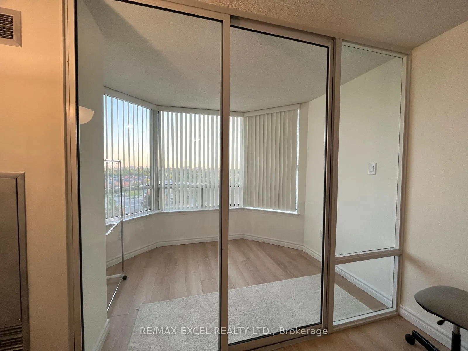 Photo 18 of Unit 902, 350 Alton Towers Circle, Scarborough, Milliken — HOMEH