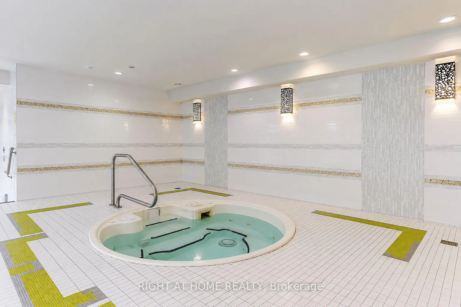 Photo 18 of Unit D808, 33 Clegg Road, Markham, Unionville — HOMEH