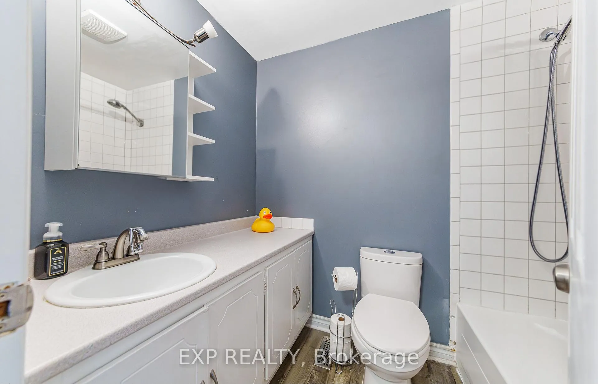 Photo 14 of Unit 81, 224 Romulus Private, Ottawa, Carson Meadows — HOMEH