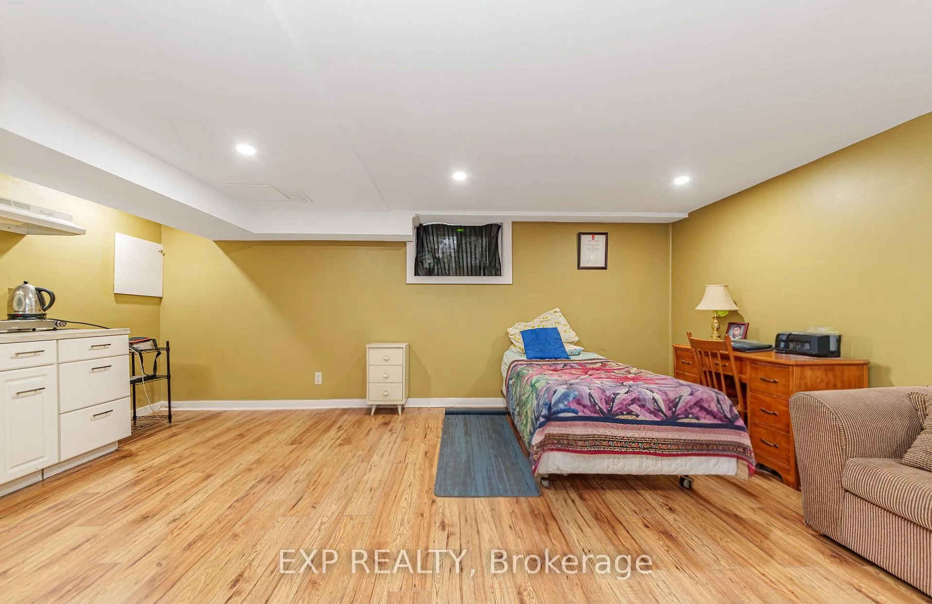 Photo 23 of Unit 81, 224 Romulus Private, Ottawa, Carson Meadows — HOMEH