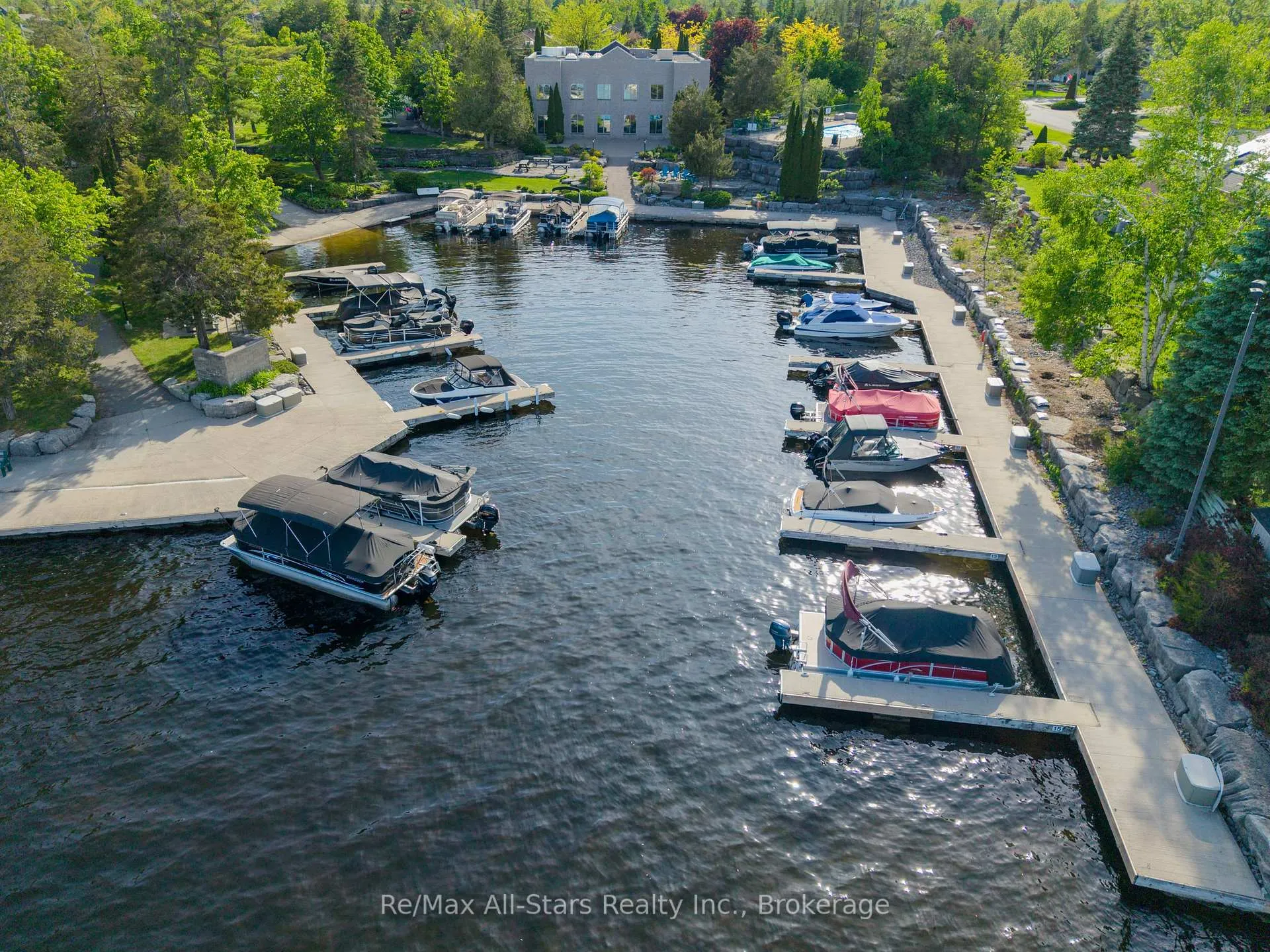Photo 41 of 58 Navigators Trail, Kawartha Lakes, Bobcaygeon — HOMEH