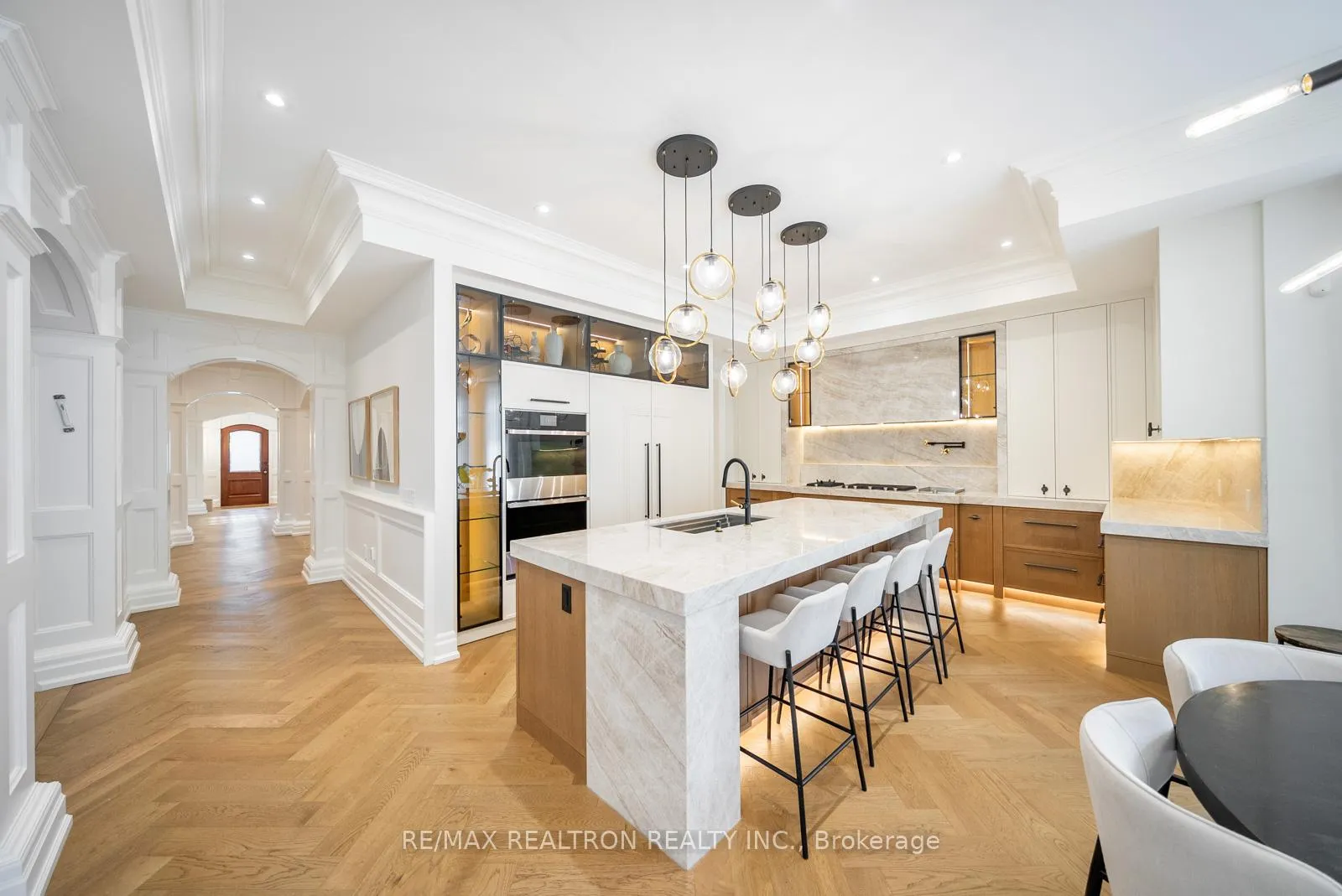 Photo 15 of 160 King High Drive, Vaughan, Beverley Glen — HOMEH