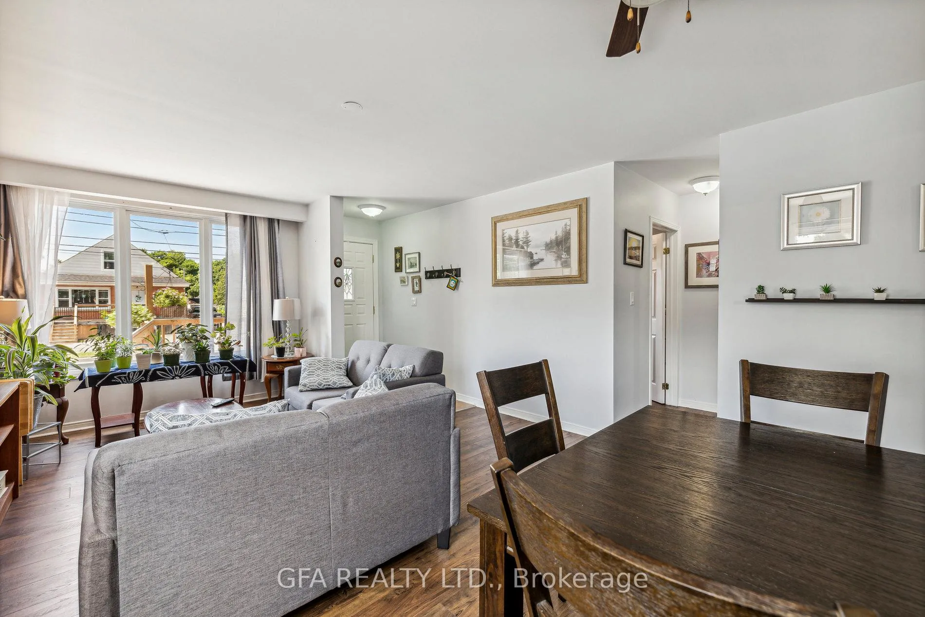 Photo 7 of 313 Upper Gage Avenue, Hamilton, Sunninghill — HOMEH