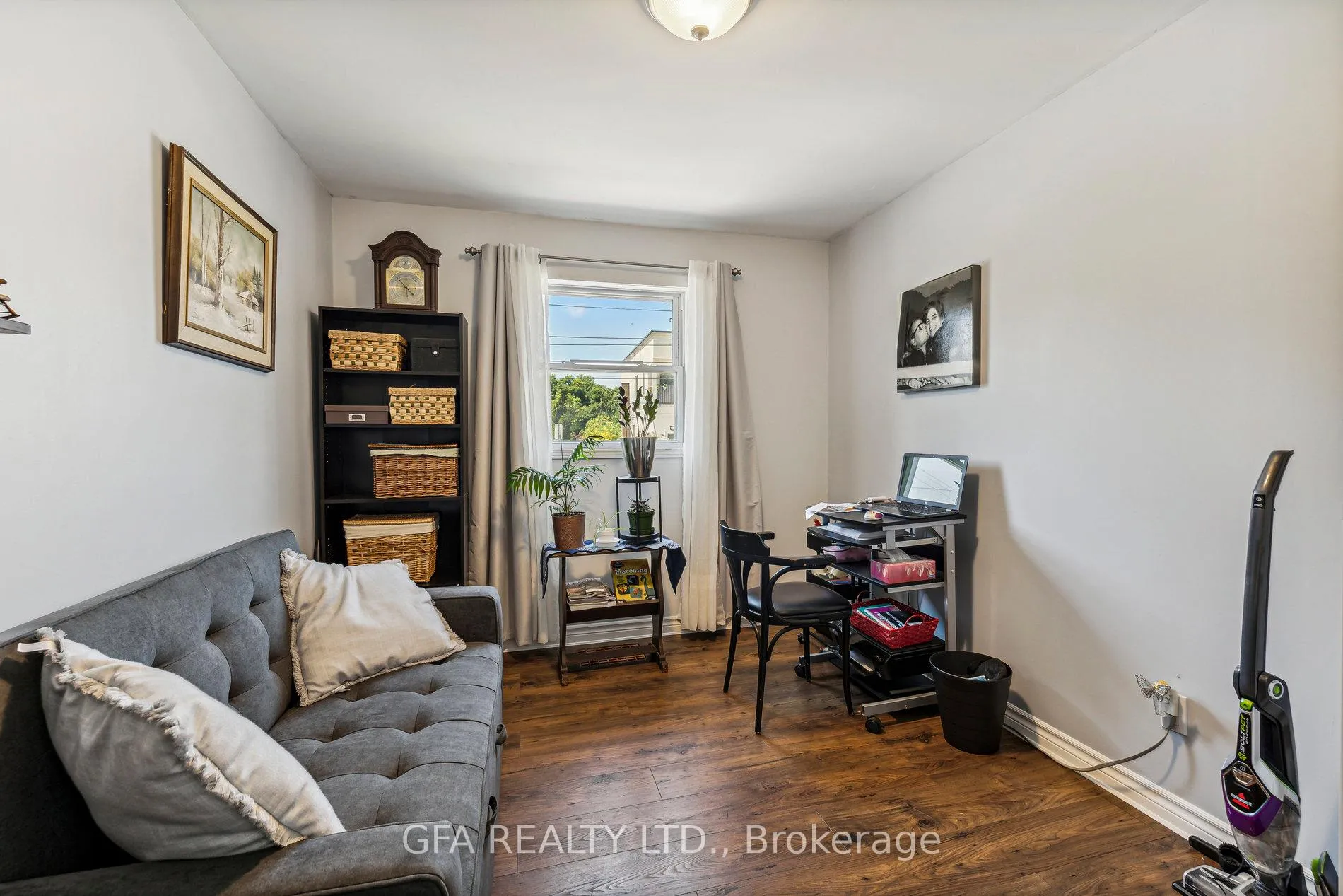Photo 8 of 313 Upper Gage Avenue, Hamilton, Sunninghill — HOMEH