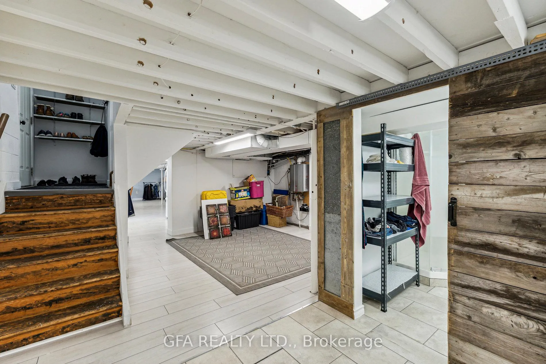 Photo 14 of 313 Upper Gage Avenue, Hamilton, Sunninghill — HOMEH