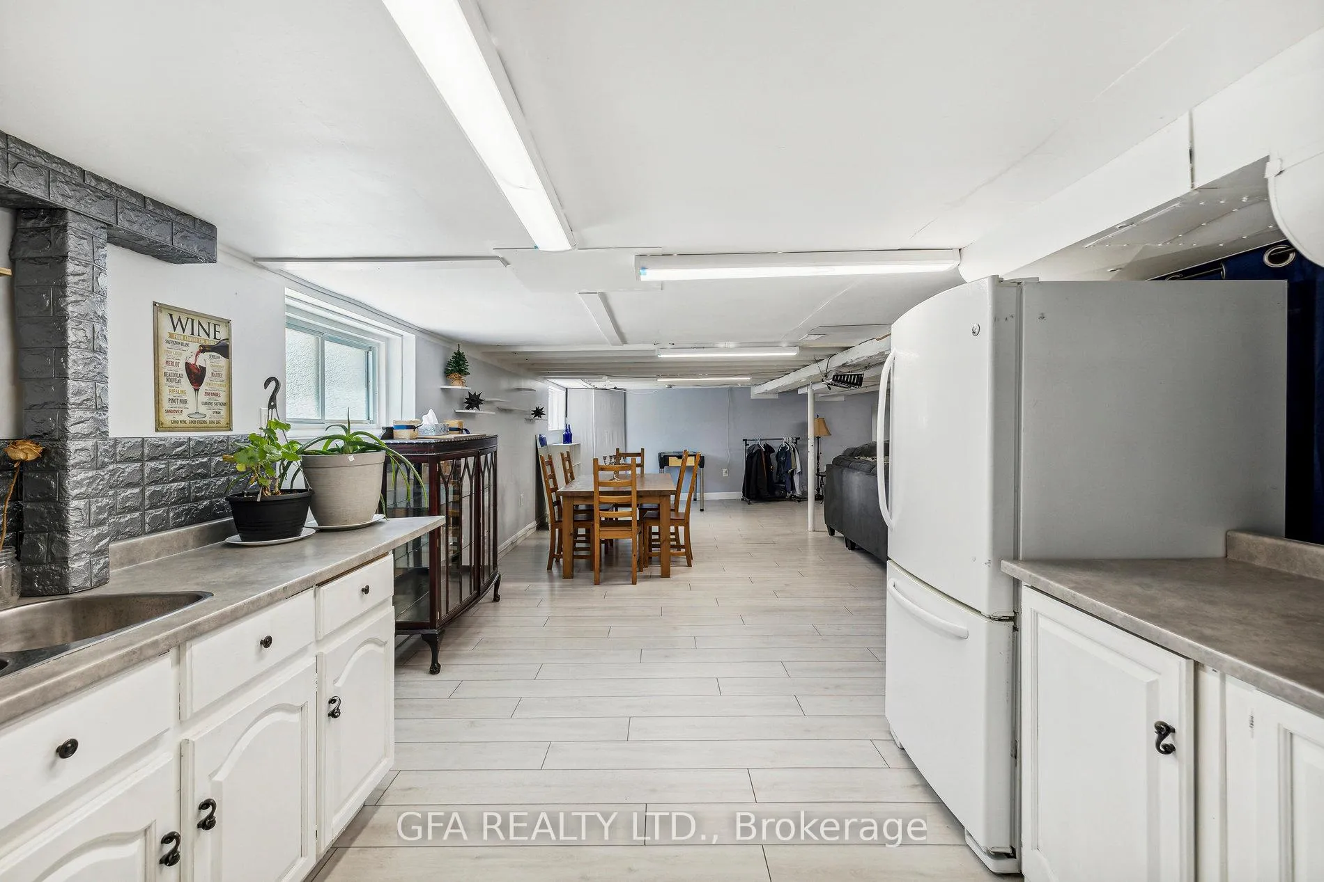 Photo 16 of 313 Upper Gage Avenue, Hamilton, Sunninghill — HOMEH