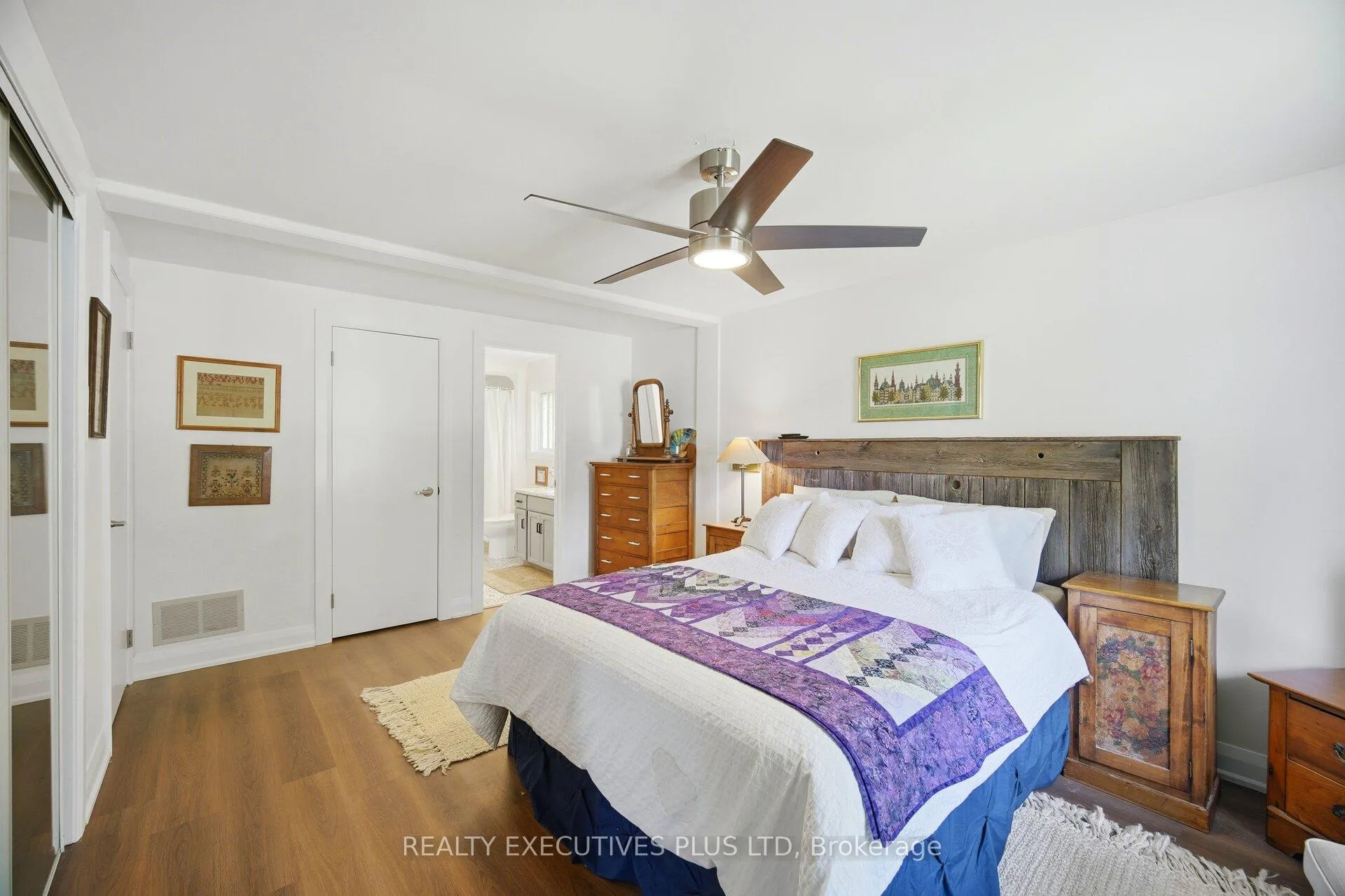 Photo 23 of 3 Pineview Court, New Tecumseth, Rural New Tecumseth — HOMEH