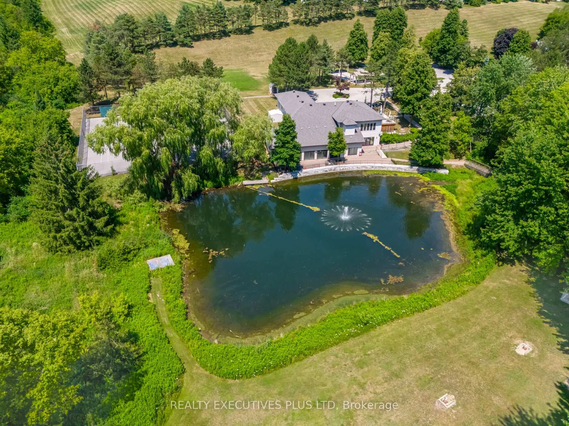 Photo 35 of 3 Pineview Court, New Tecumseth, Rural New Tecumseth — HOMEH