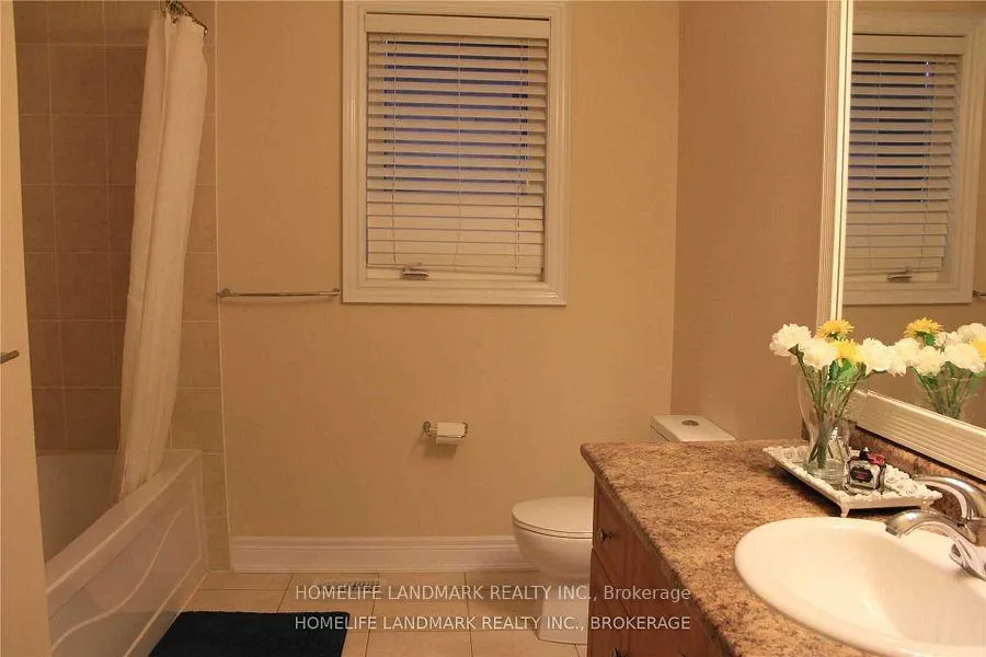 Photo 9 of 2245 Carm Drive, Oakville, Westmount — HOMEH