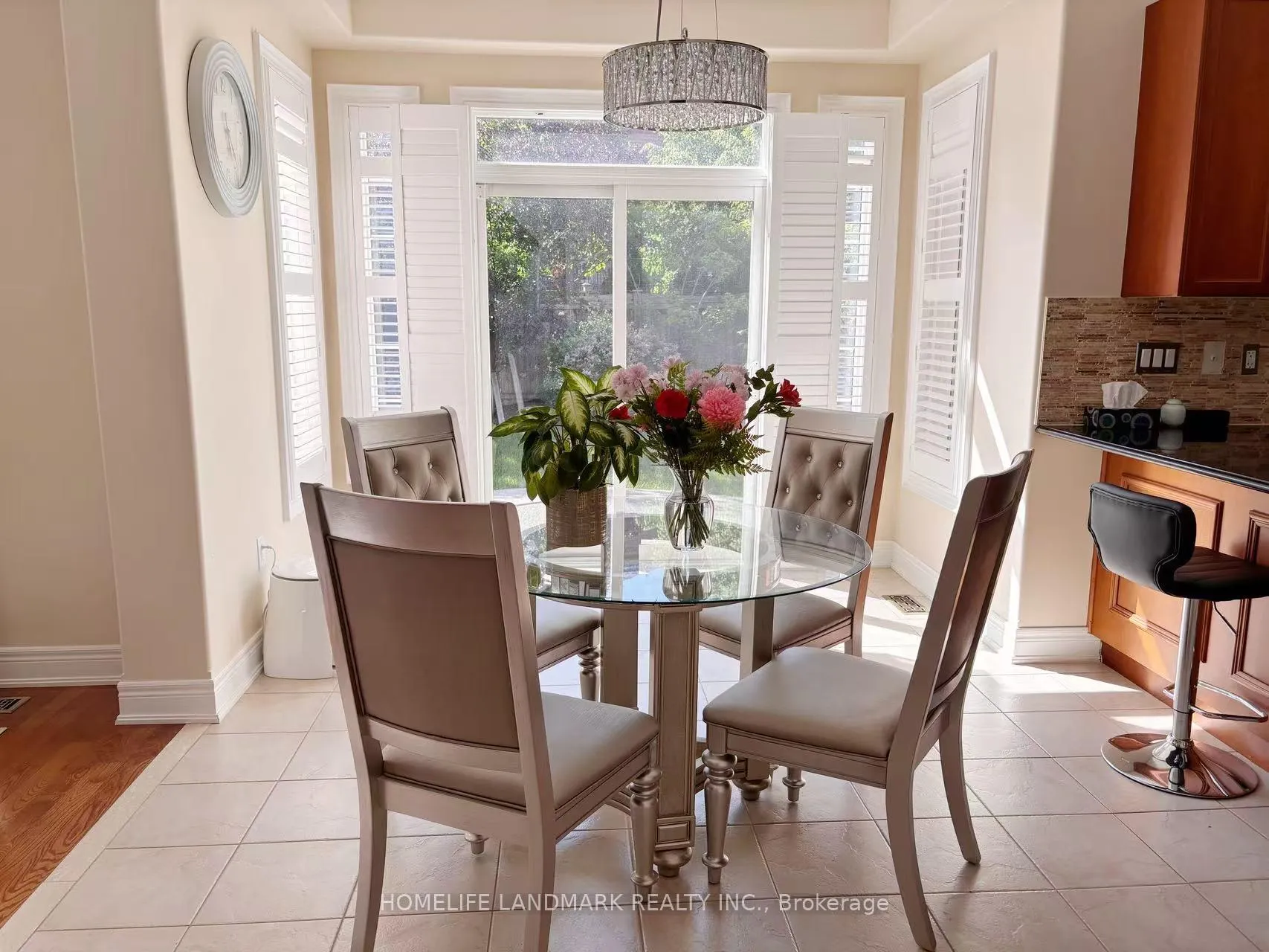 Photo 34 of 2245 Carm Drive, Oakville, Westmount — HOMEH
