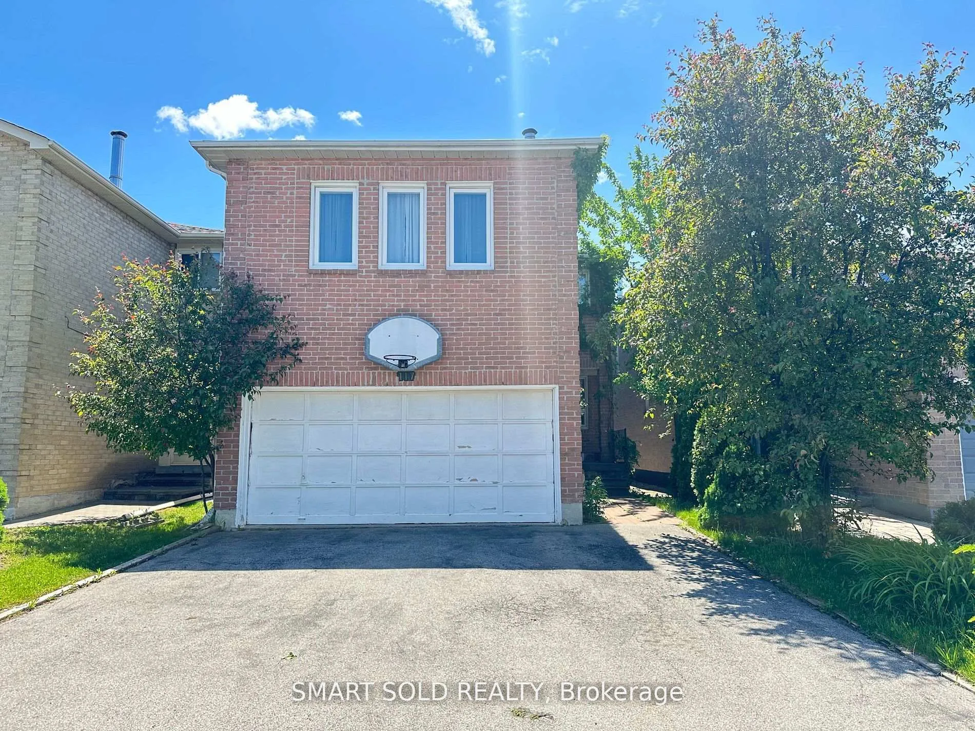 Photo 1 of 117 Westhampton Drive, Vaughan, Brownridge — HOMEH