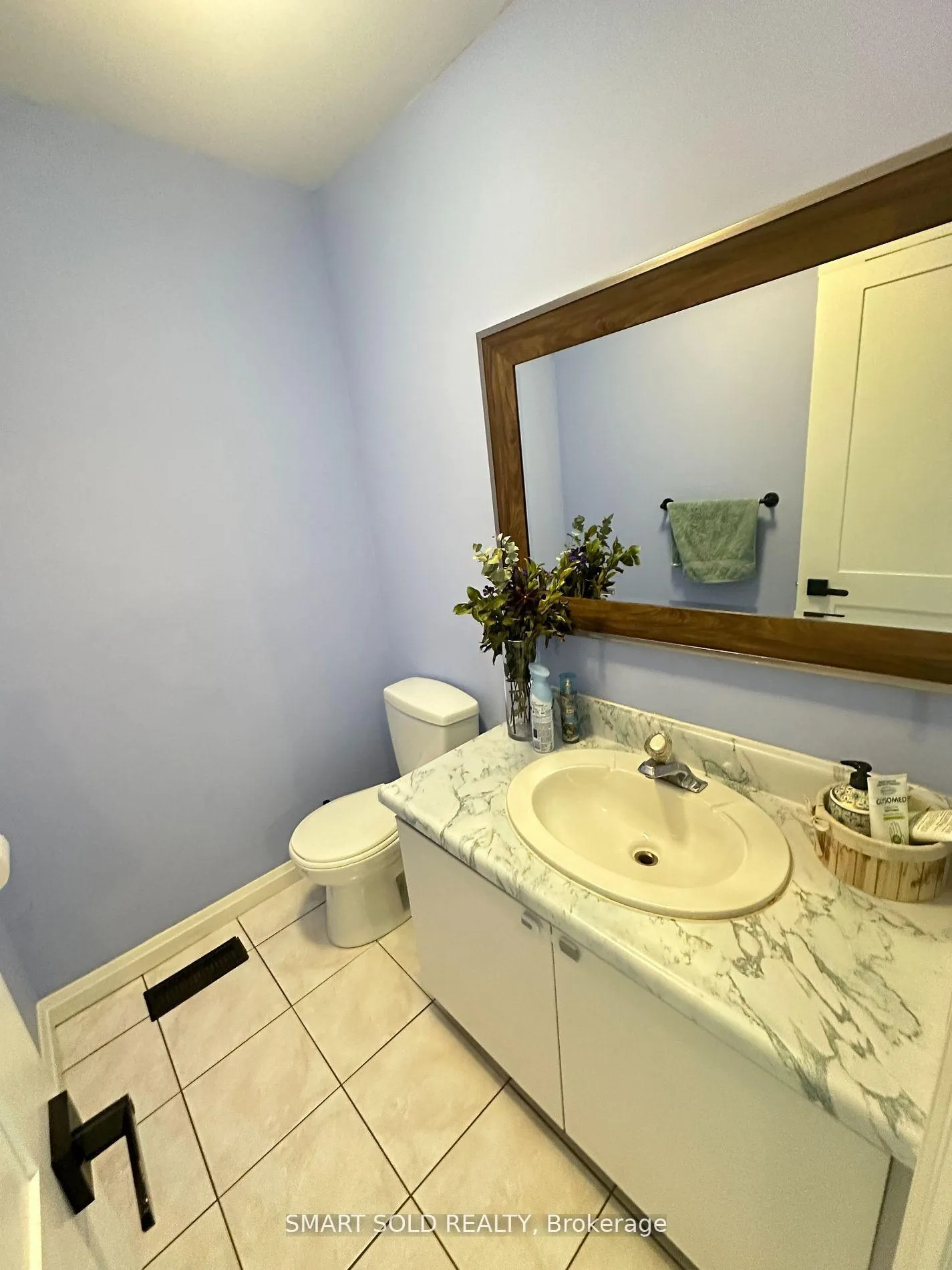 Photo 9 of 117 Westhampton Drive, Vaughan, Brownridge — HOMEH