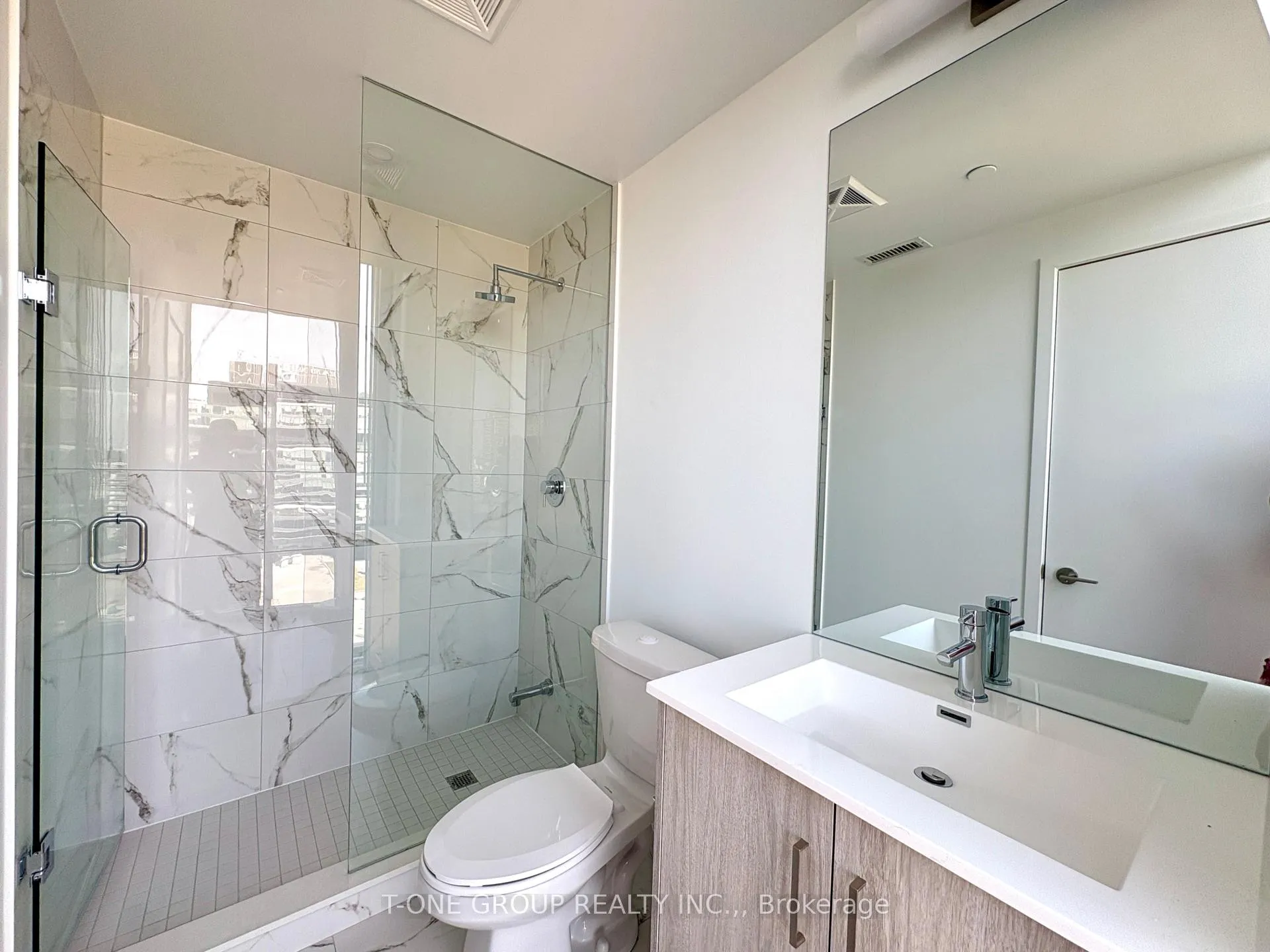 Photo 14 of Unit 2003, 180 Front Street E, Toronto, Moss Park — HOMEH