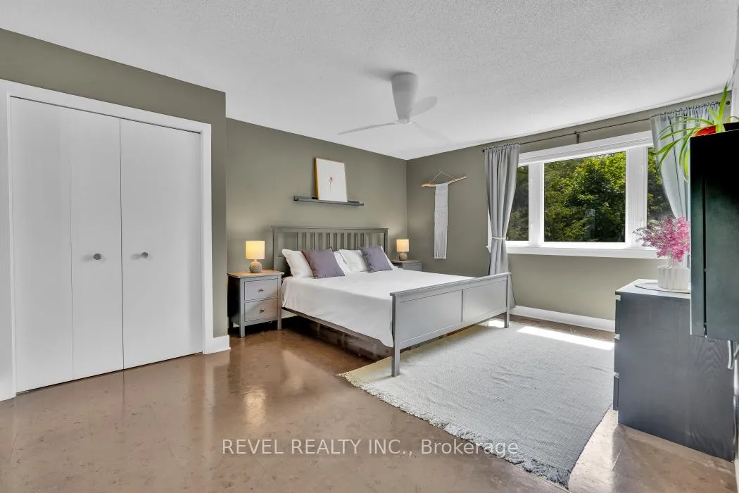 Photo 25 of 144 Monterey Drive, Ottawa, Leslie Park — HOMEH