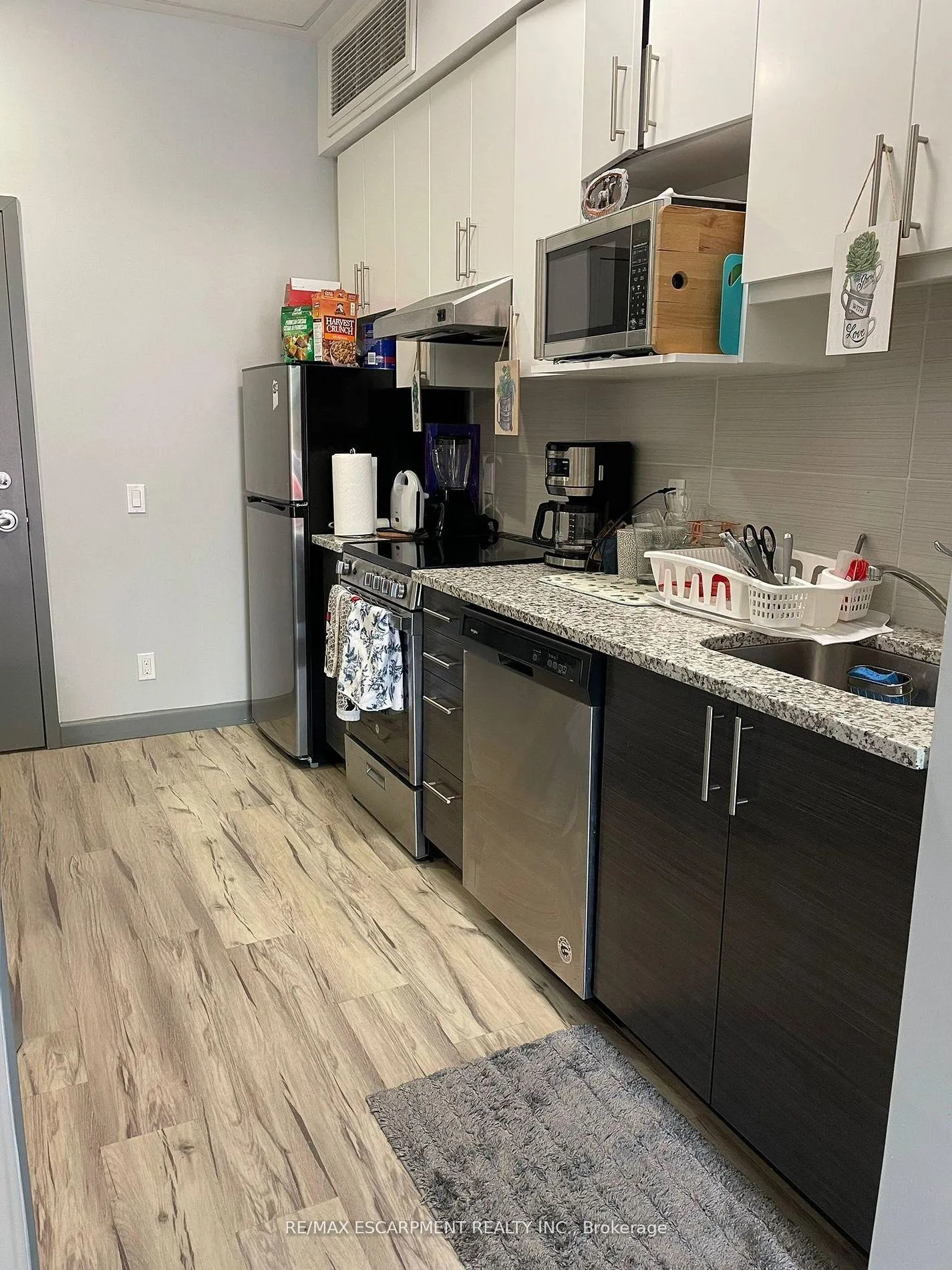 Photo 3 of Unit 122, 77 Leland Street E, Hamilton, Ainslie Wood — HOMEH
