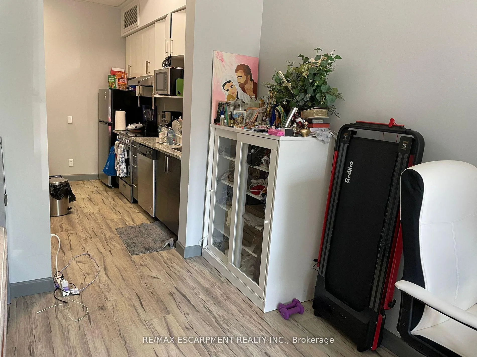 Photo 4 of Unit 122, 77 Leland Street E, Hamilton, Ainslie Wood — HOMEH