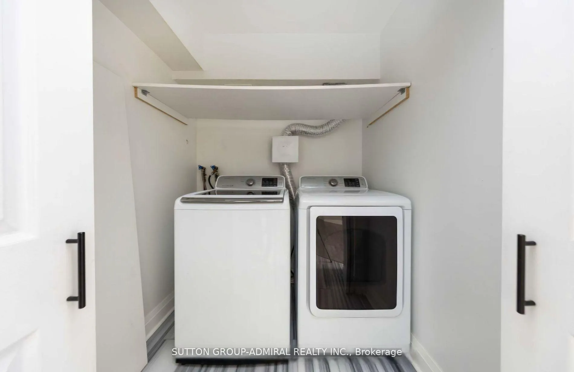 Photo 11 of Unit 1005, 50 Inverlochy Boulevard, Markham, Royal Orchard — HOMEH
