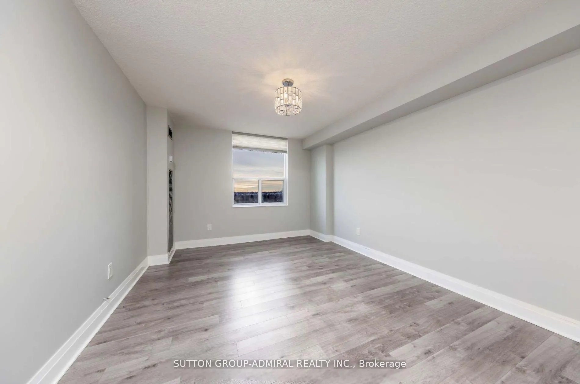 Photo 14 of Unit 1005, 50 Inverlochy Boulevard, Markham, Royal Orchard — HOMEH
