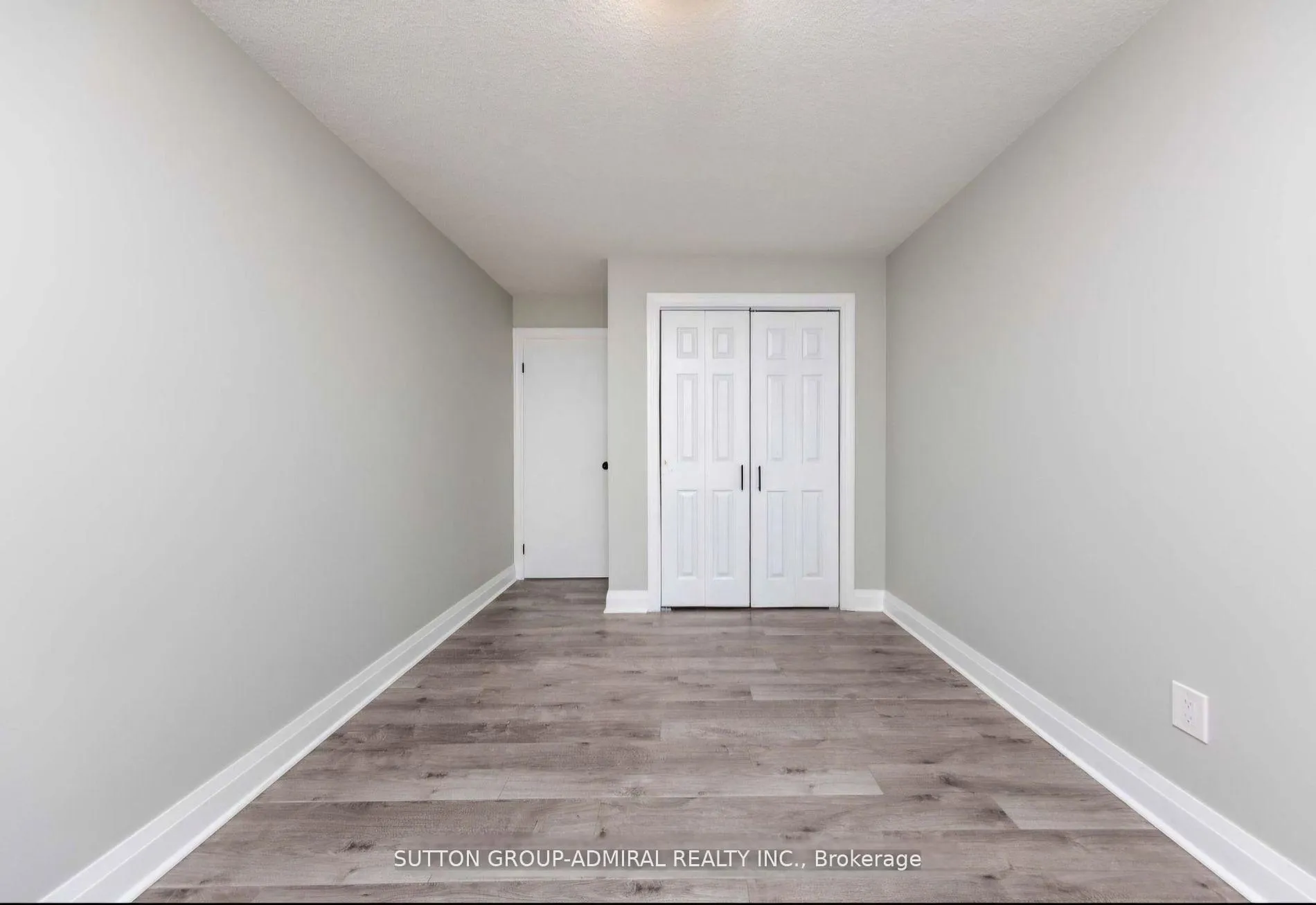 Photo 17 of Unit 1005, 50 Inverlochy Boulevard, Markham, Royal Orchard — HOMEH