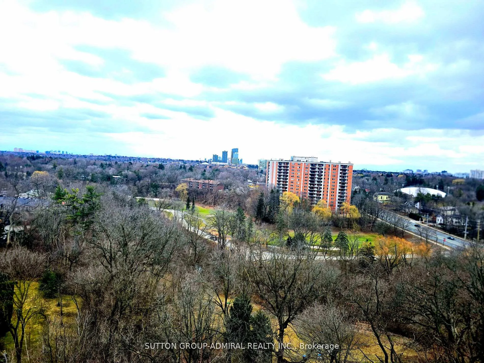 Photo 18 of Unit 1005, 50 Inverlochy Boulevard, Markham, Royal Orchard — HOMEH