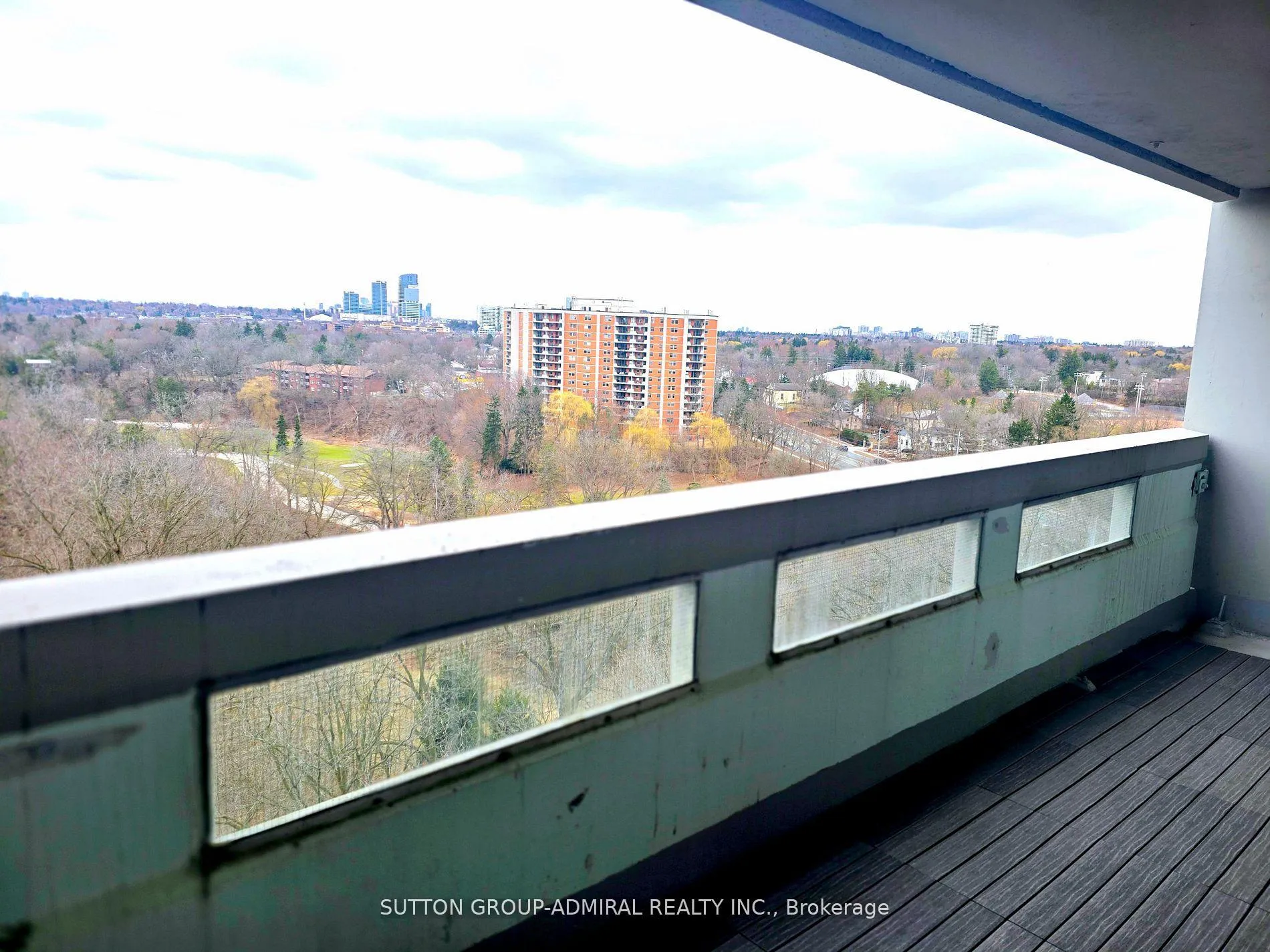 Photo 19 of Unit 1005, 50 Inverlochy Boulevard, Markham, Royal Orchard — HOMEH