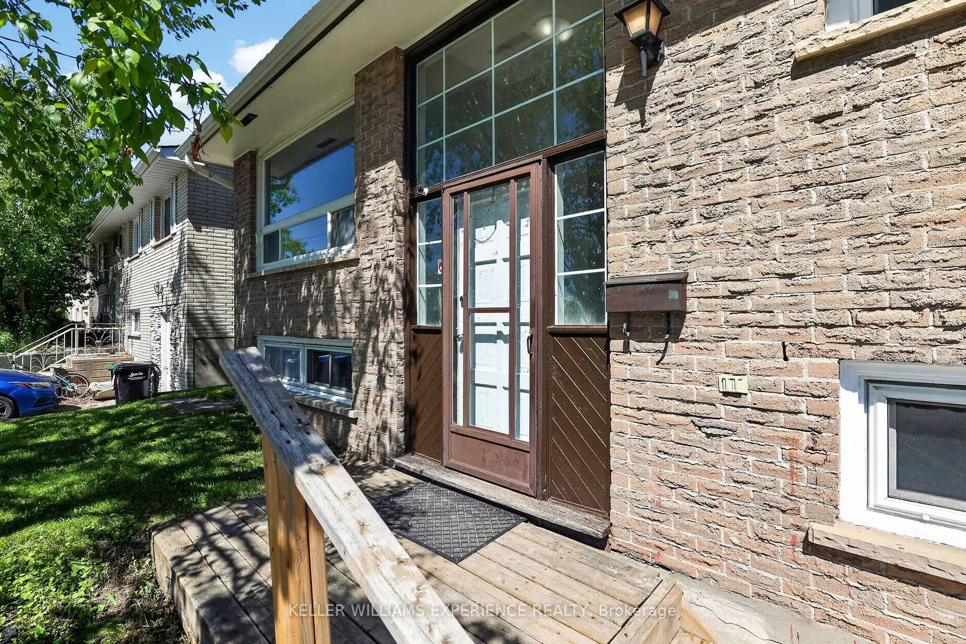 Photo 6 of 158 Cundles Road E, Barrie, Cundles East — HOMEH