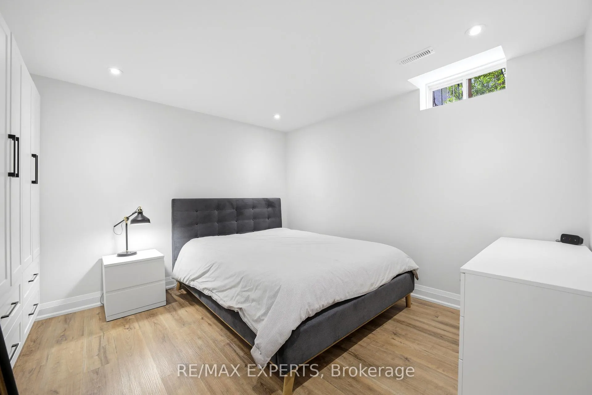 Photo 36 of 23 Shadetree Crescent, Vaughan, Vellore Village — HOMEH