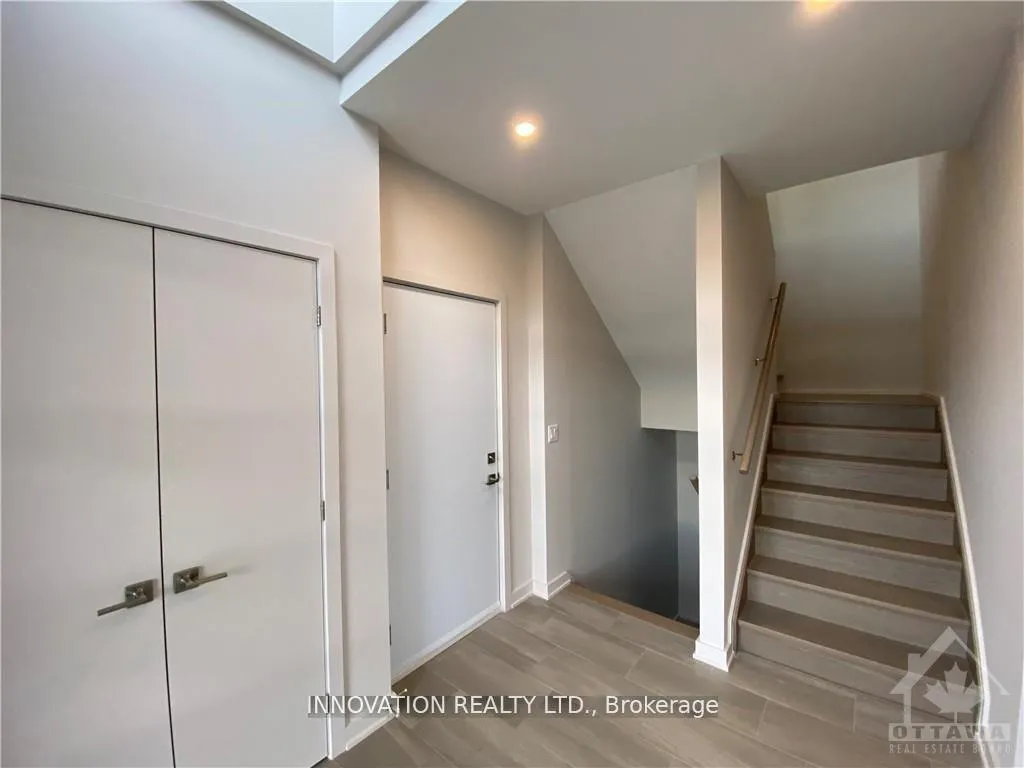 Photo 7 of 747 Acai Way, Ottawa, Riverside South/Gloucester Glen — HOMEH