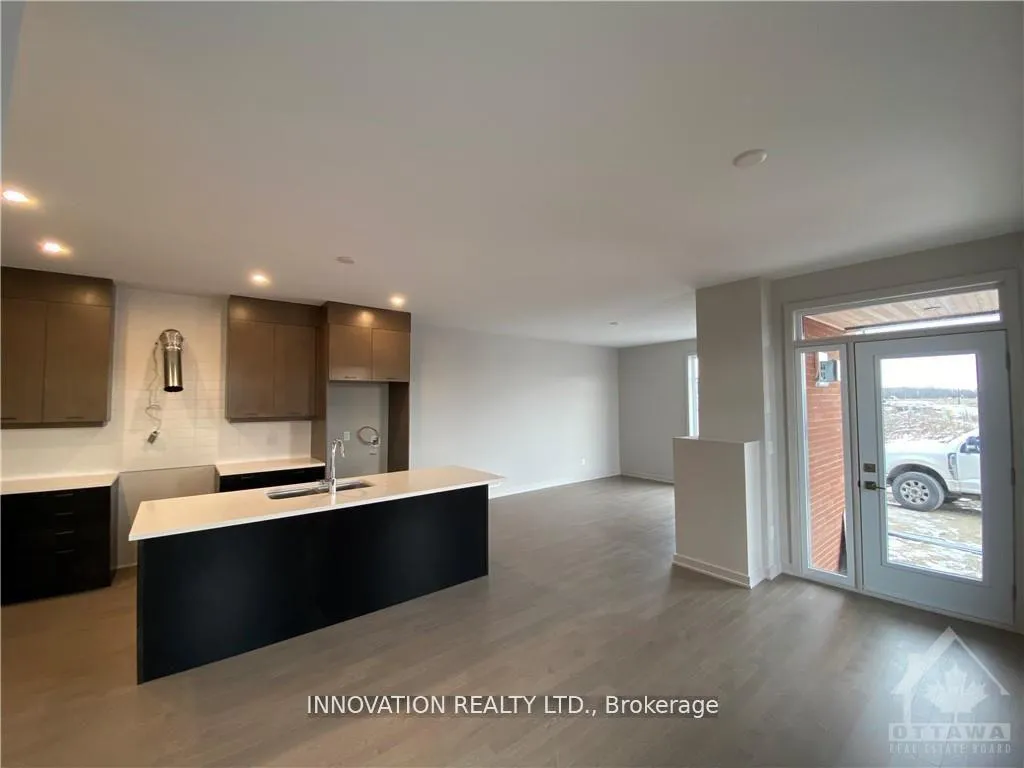 Photo 8 of 747 Acai Way, Ottawa, Riverside South/Gloucester Glen — HOMEH