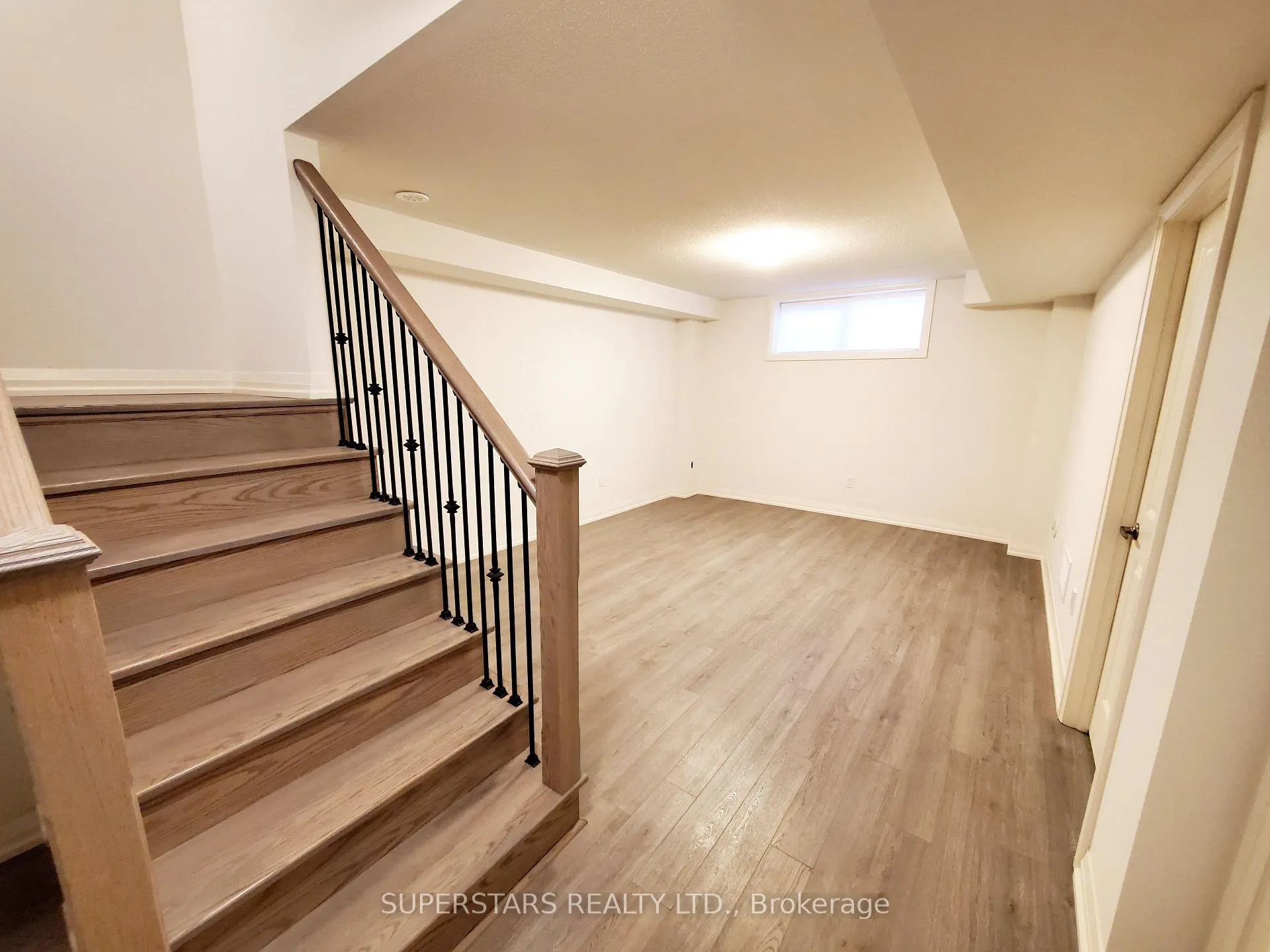 Photo 19 of 73 Ilan Ramon Boulevard, Vaughan, Patterson — HOMEH