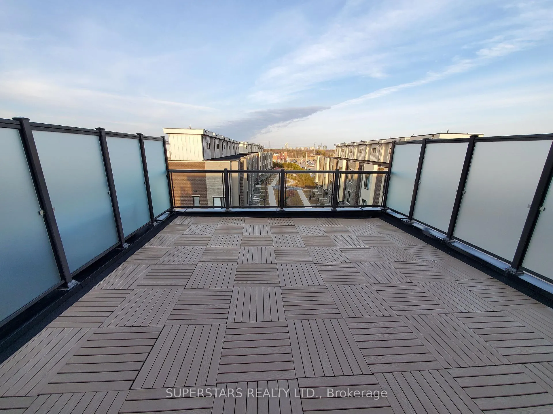 Photo 22 of 73 Ilan Ramon Boulevard, Vaughan, Patterson — HOMEH