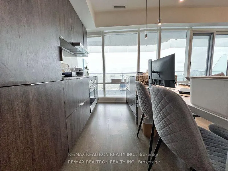 Photo 4 of Unit 5702, 1 Bloor Street, Toronto, Church-Yonge Corridor — HOMEH