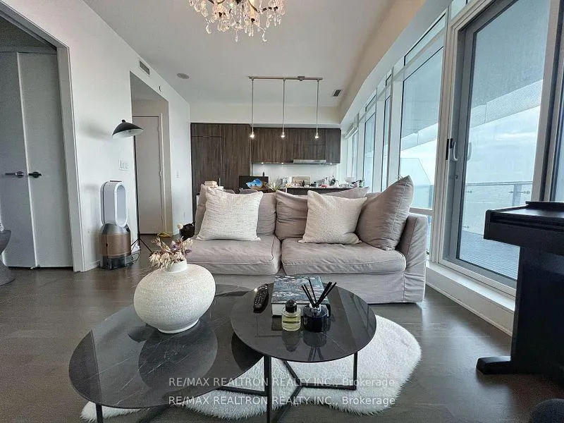 Photo 8 of Unit 5702, 1 Bloor Street, Toronto, Church-Yonge Corridor — HOMEH