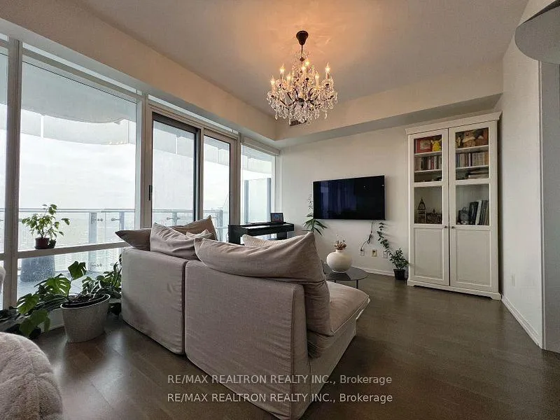 Photo 9 of Unit 5702, 1 Bloor Street, Toronto, Church-Yonge Corridor — HOMEH