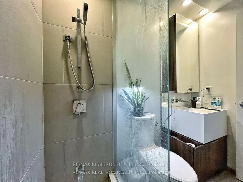 Photo 15 of Unit 5702, 1 Bloor Street, Toronto, Church-Yonge Corridor — HOMEH