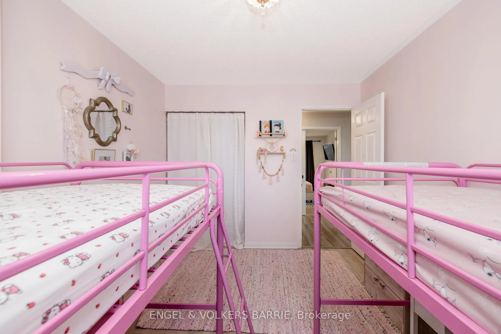 Photo 31 of 560 Leacock Drive, Barrie, Northwest — HOMEH