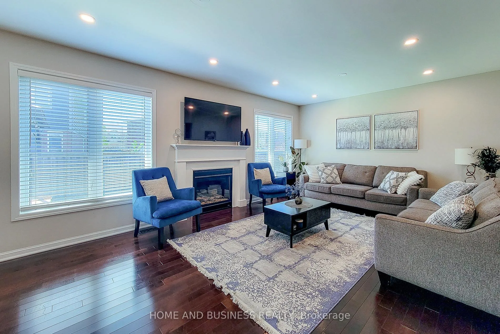 Photo 4 of 398 Schreyer Crescent, Milton, Harrison — HOMEH