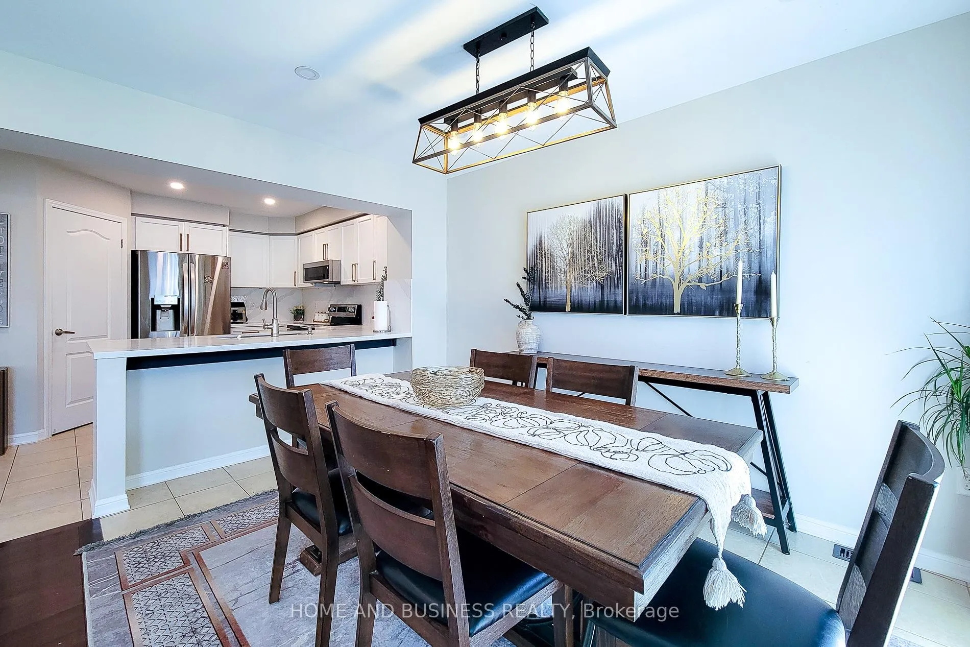 Photo 8 of 398 Schreyer Crescent, Milton, Harrison — HOMEH