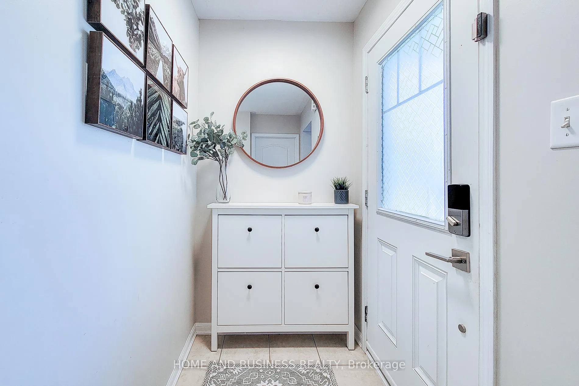 Photo 18 of 398 Schreyer Crescent, Milton, Harrison — HOMEH