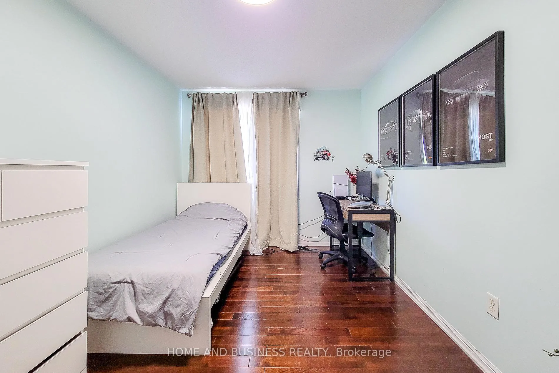 Photo 30 of 398 Schreyer Crescent, Milton, Harrison — HOMEH