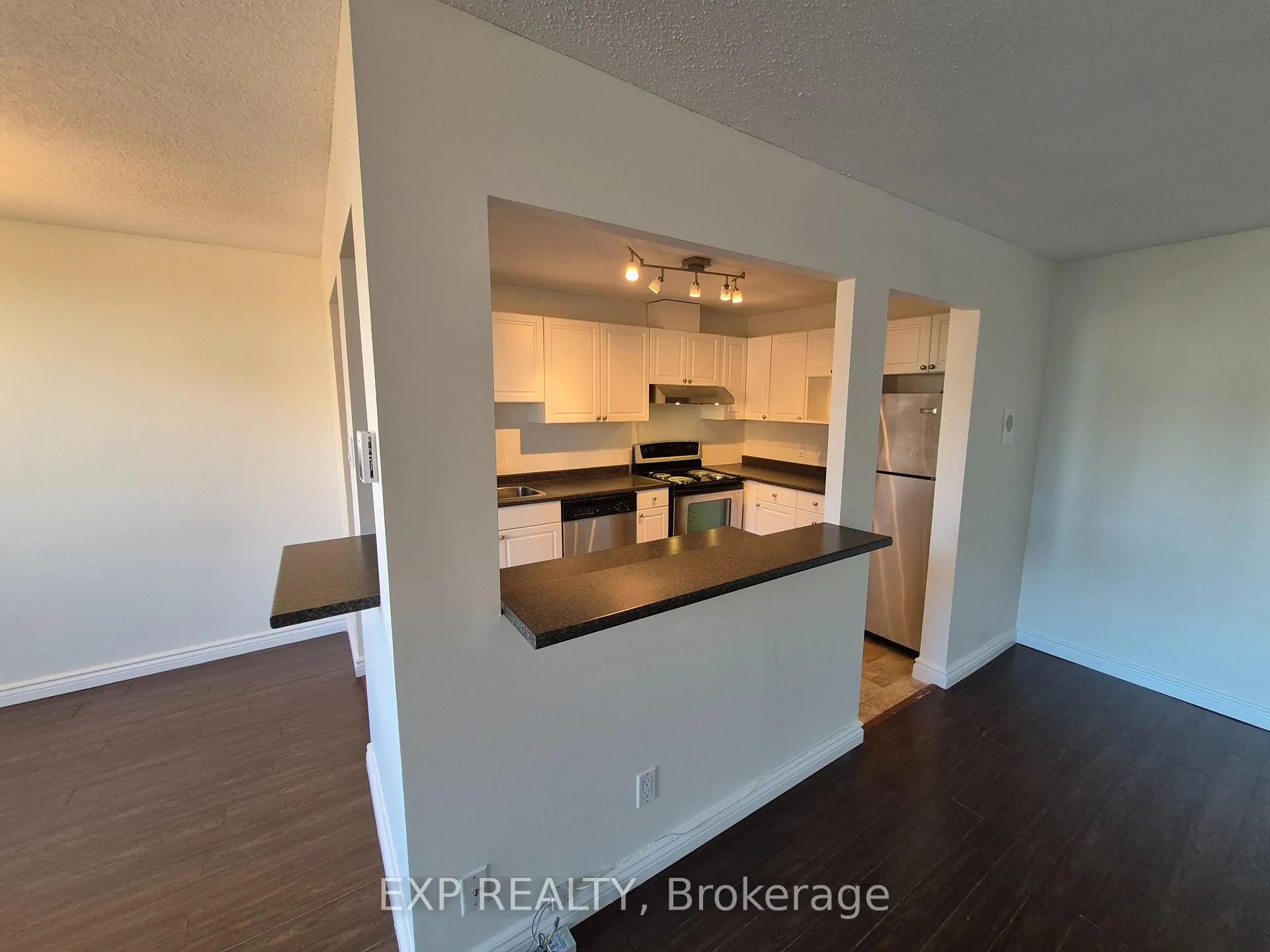 Photo 3 of Unit 1013, 1505 Baseline Road, Ottawa, Copeland Park — HOMEH