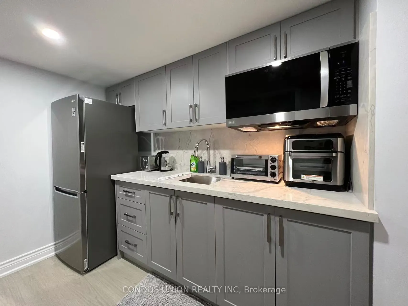 Photo 2 of 1024 Stemman Place, Milton, Willmott — HOMEH