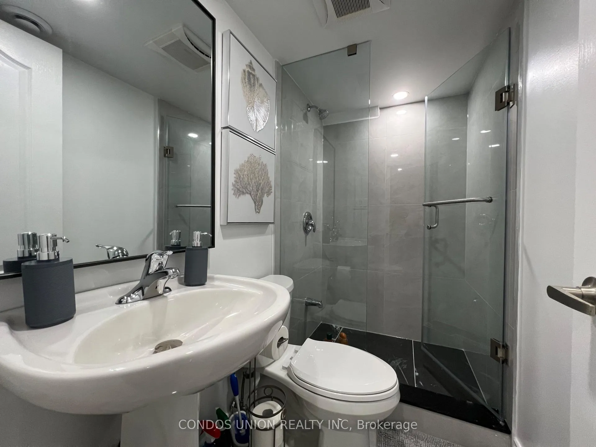 Photo 13 of 1024 Stemman Place, Milton, Willmott — HOMEH