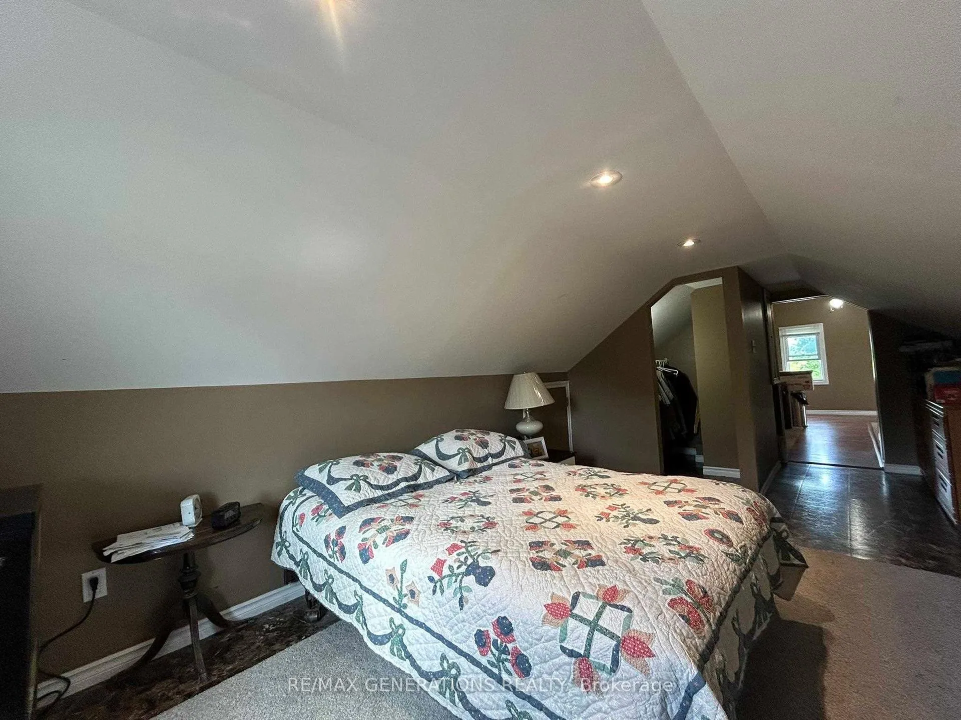 Photo 13 of 208-210 Mackenzie Avenue, Atikokan — HOMEH