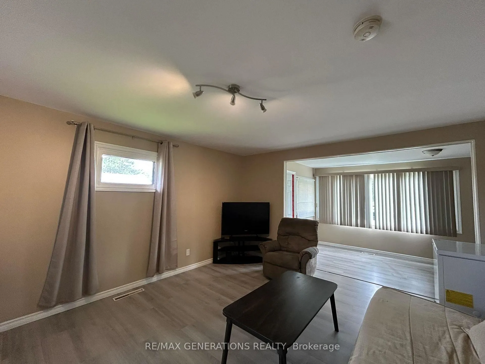 Photo 14 of 208-210 Mackenzie Avenue, Atikokan — HOMEH