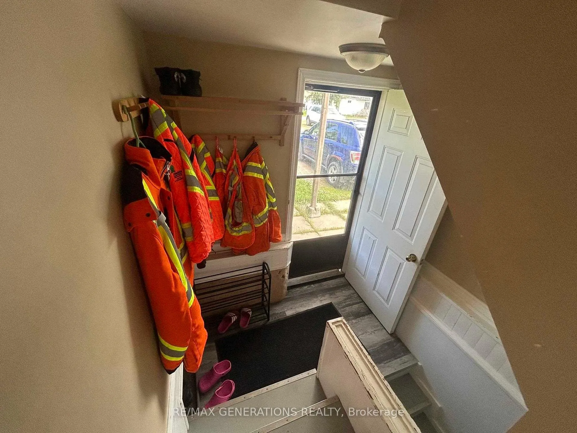 Photo 36 of 208-210 Mackenzie Avenue, Atikokan — HOMEH