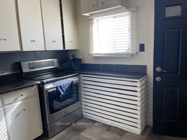 Photo 10 of 326 Heron Street, Thunder Bay, East End — HOMEH
