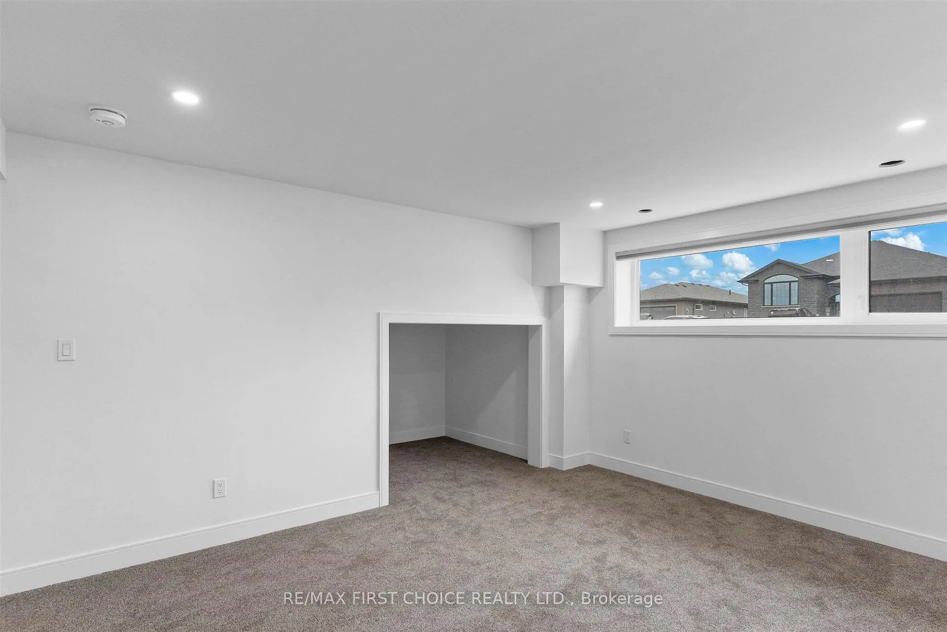 Photo 36 of 433 Muskrat Drive, Thunder Bay, Parkdale — HOMEH