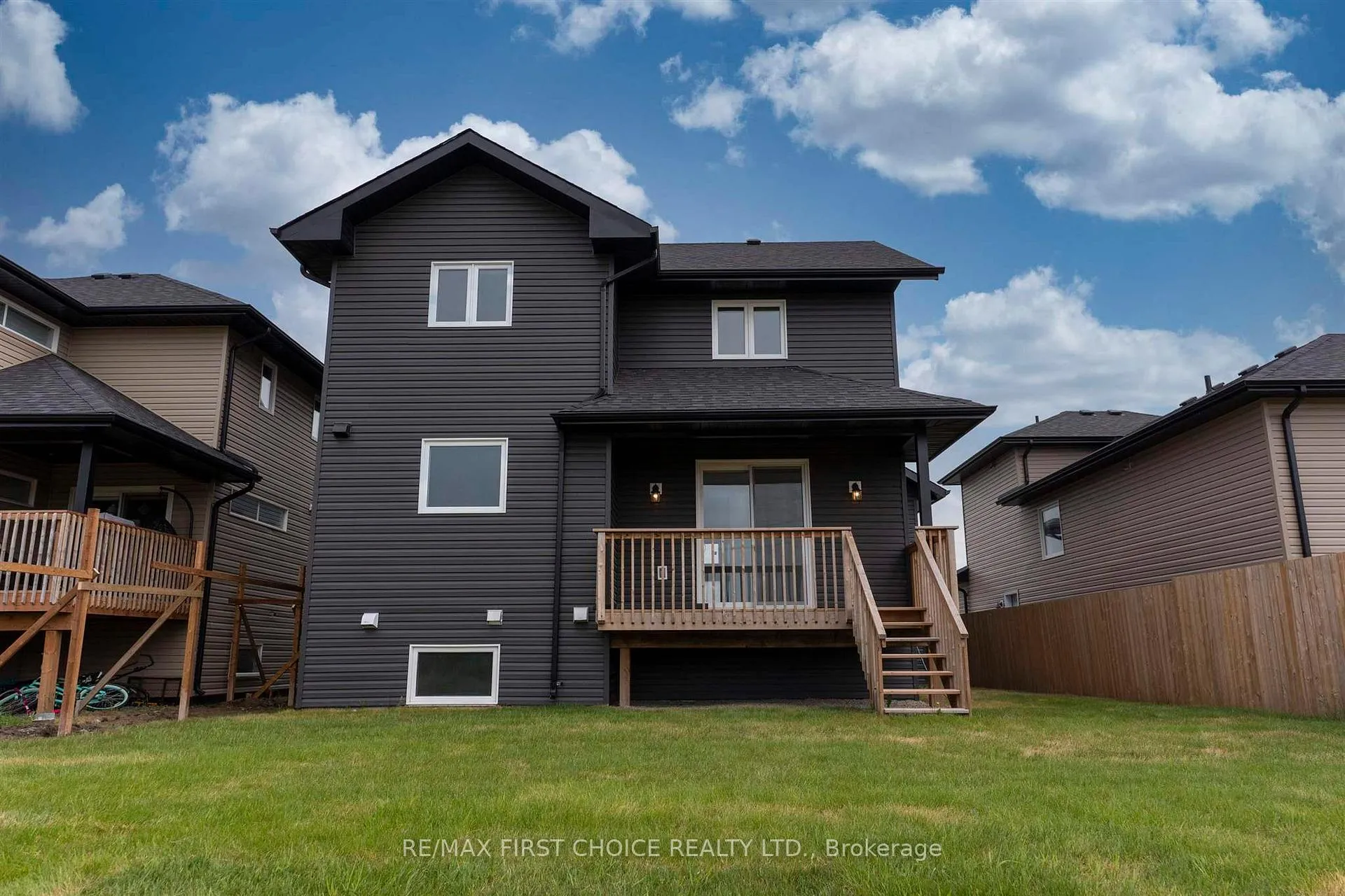 Photo 46 of 433 Muskrat Drive, Thunder Bay, Parkdale — HOMEH