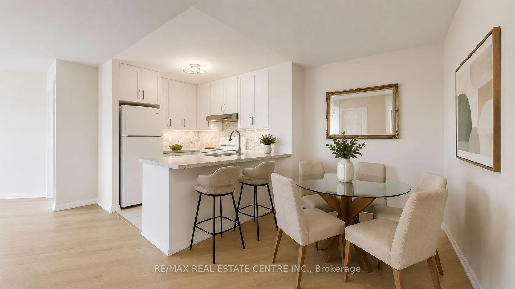 Photo 23 of Unit 613, 220 Forum Drive, Mississauga, Hurontario — HOMEH